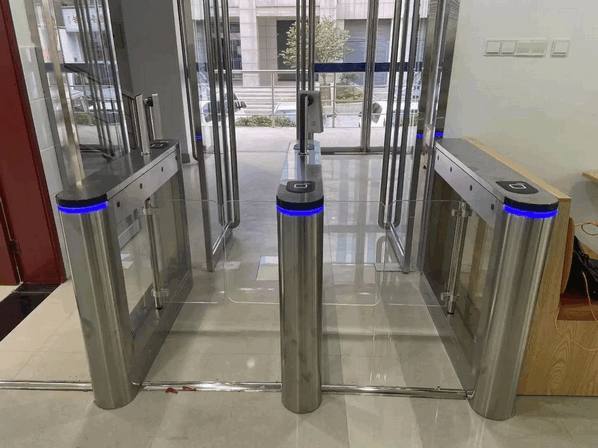 Multi-Factor High-Speed Pedestrian Turnstiles for Secure Corporate Passageways